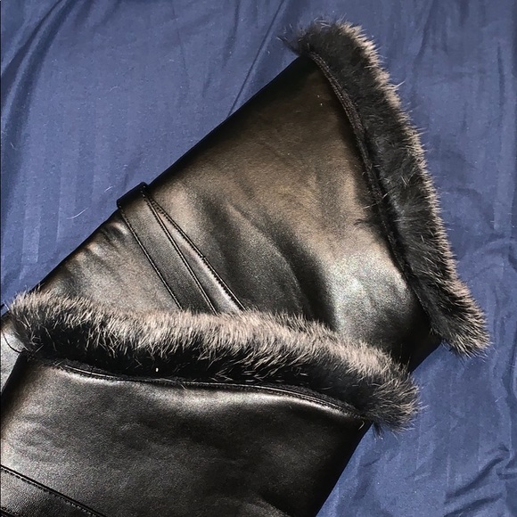 Knee length boots - Picture 5 of 5